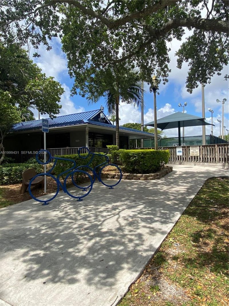 1855 NE 121st St, Unit 36, North Miami, FL 33181 Photo