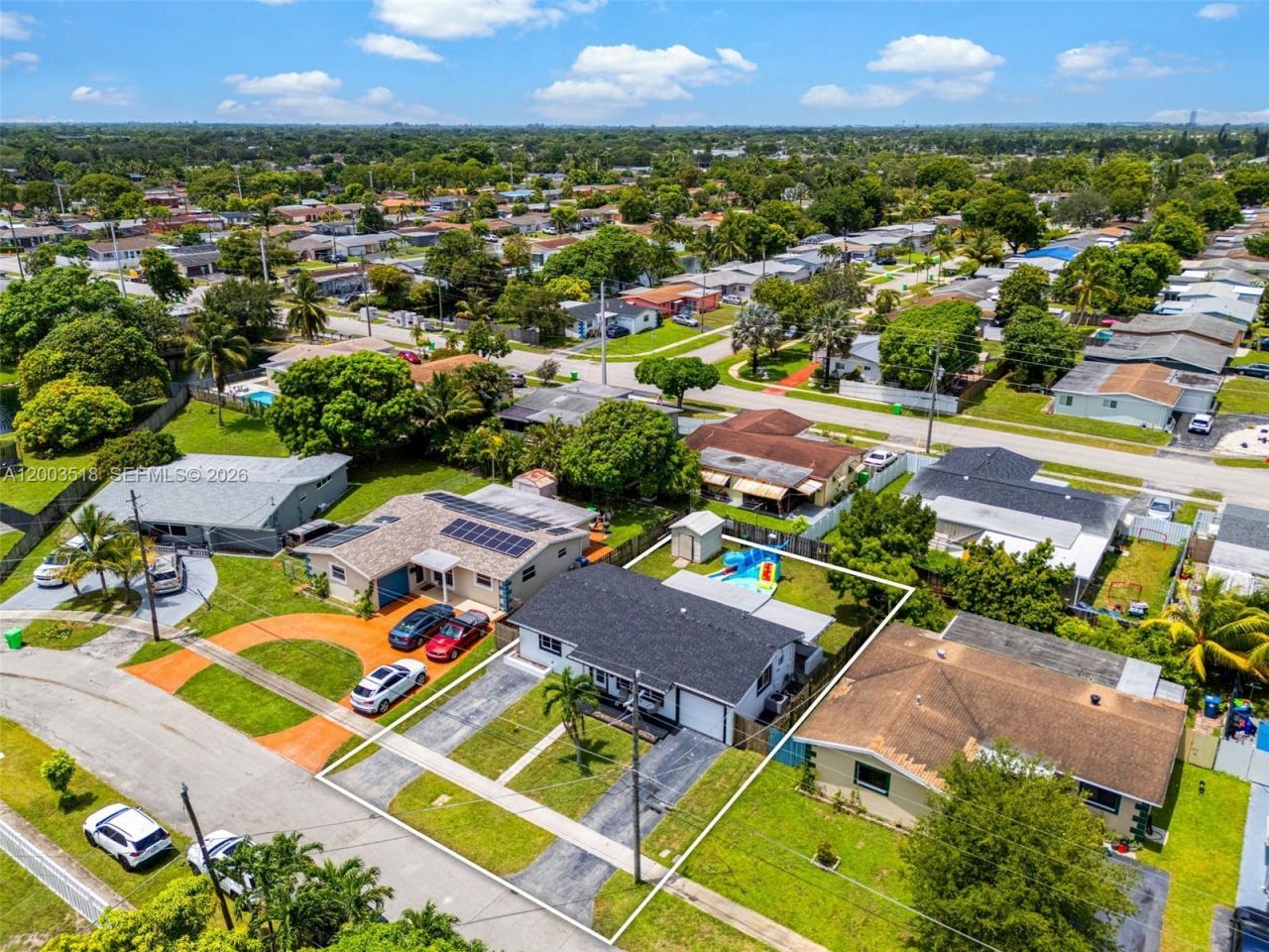 2485 NW 84th Way , Sunrise, FL 33322 Photo