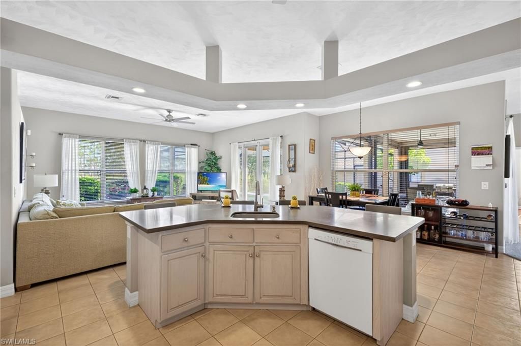 1217 SW 18th St , Cape Coral, FL 33991 Photo