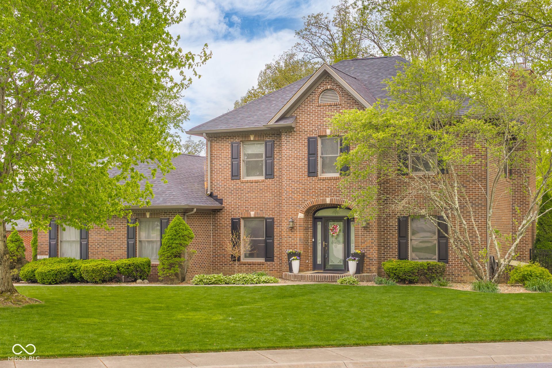 6075 Chinkapin Drive, Columbus, IN 47201 Main Photo