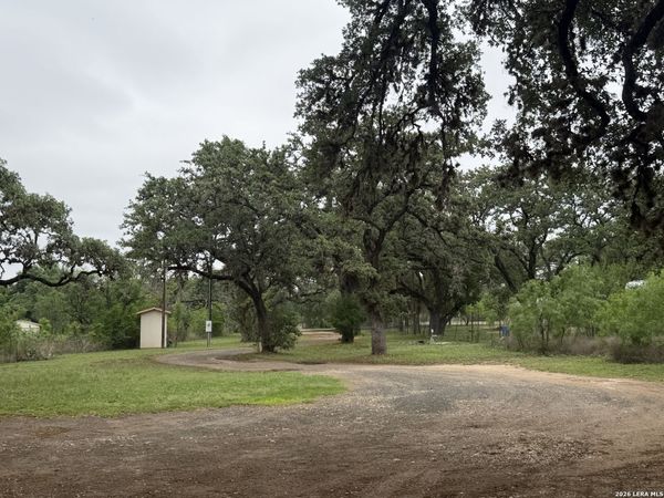 6197 Ranch Road 1120, Leakey, TX 78873