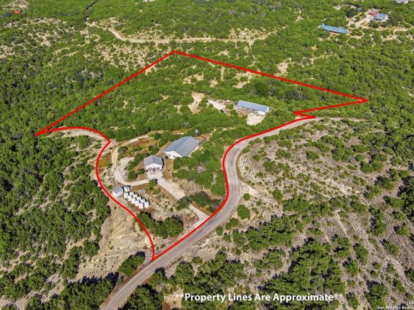 42 TOWER RD, Boerne, TX 78006