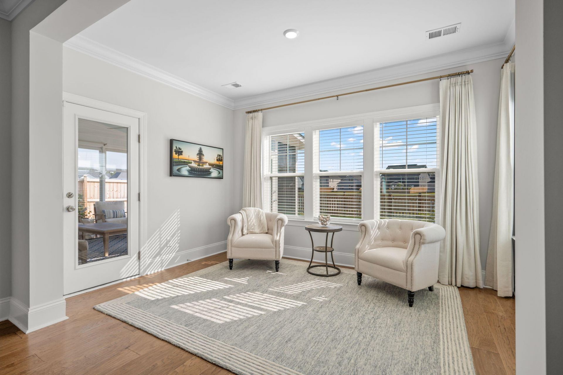 199 Grange Circle Photo 33