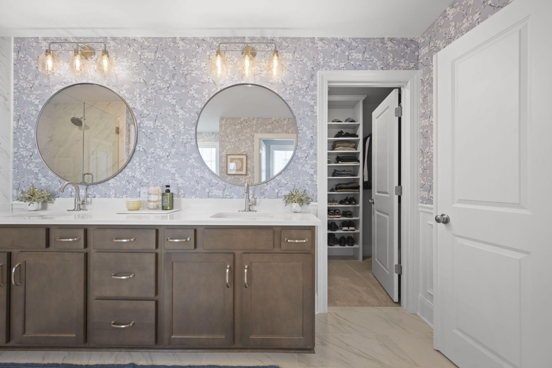 199 Grange Circle Photo 34