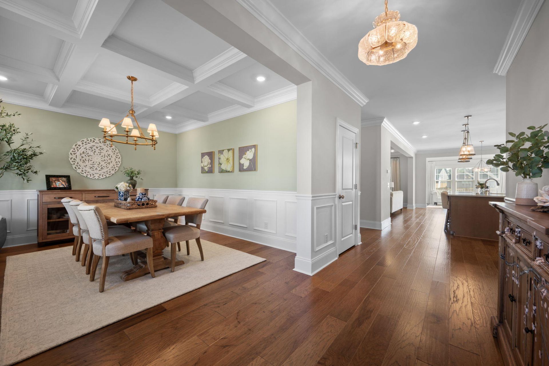 199 Grange Circle Photo 8