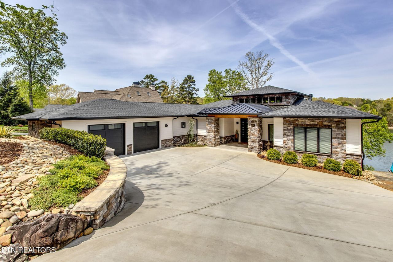 314 Miami Lane, Loudon, TN 37774 Main Photo