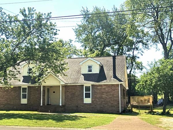 1126 Apple Valley Rd, Madison, TN 37115