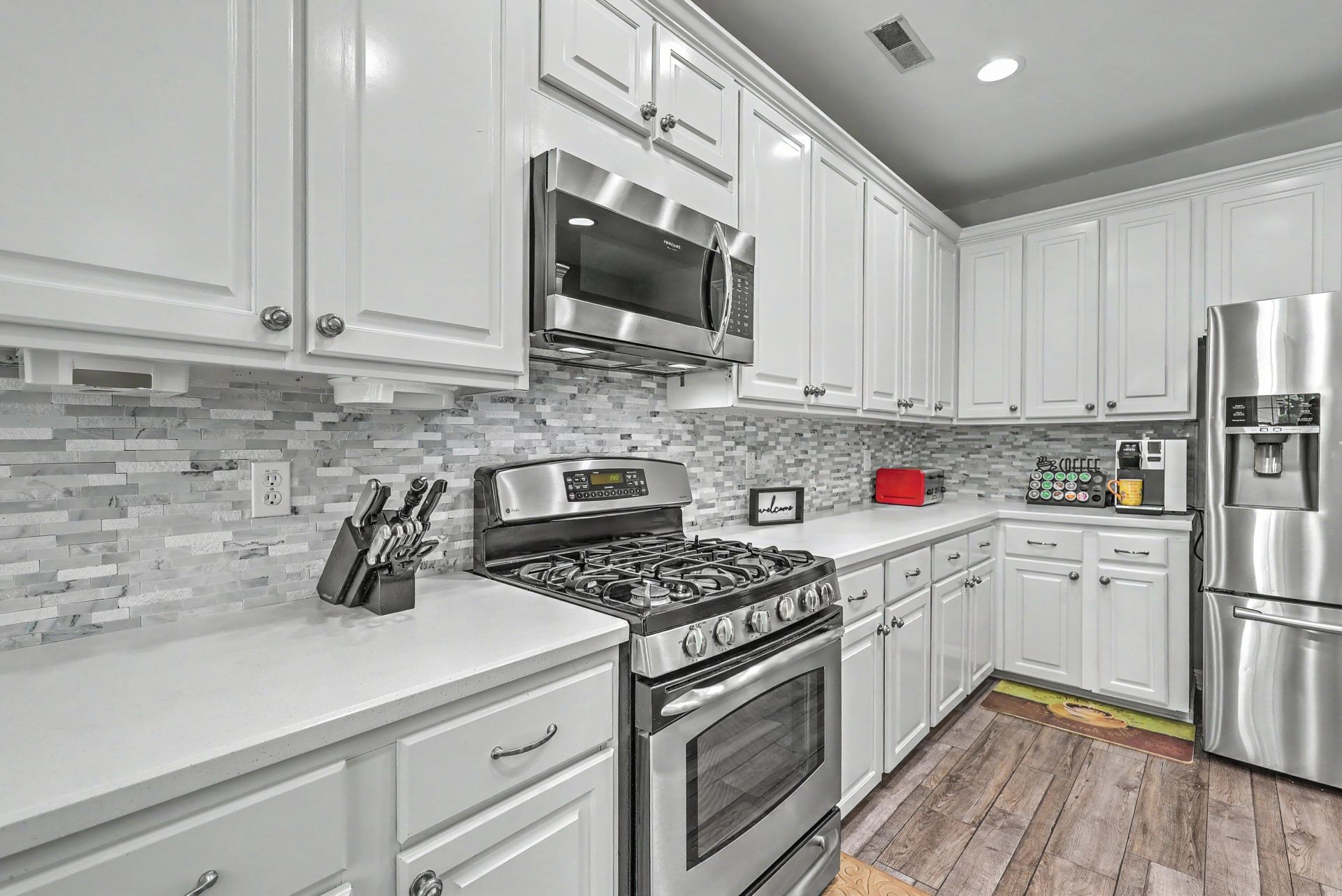 4224 Wildwood Landing Photo 12