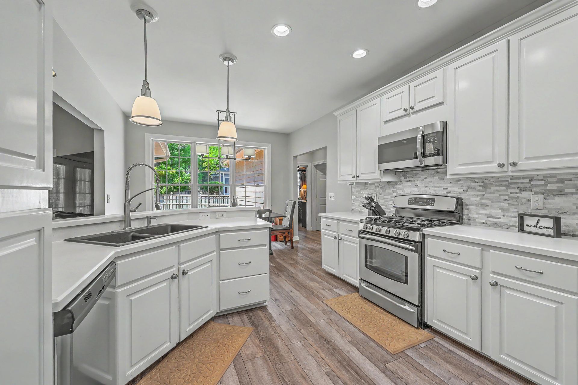 4224 Wildwood Landing Photo 13