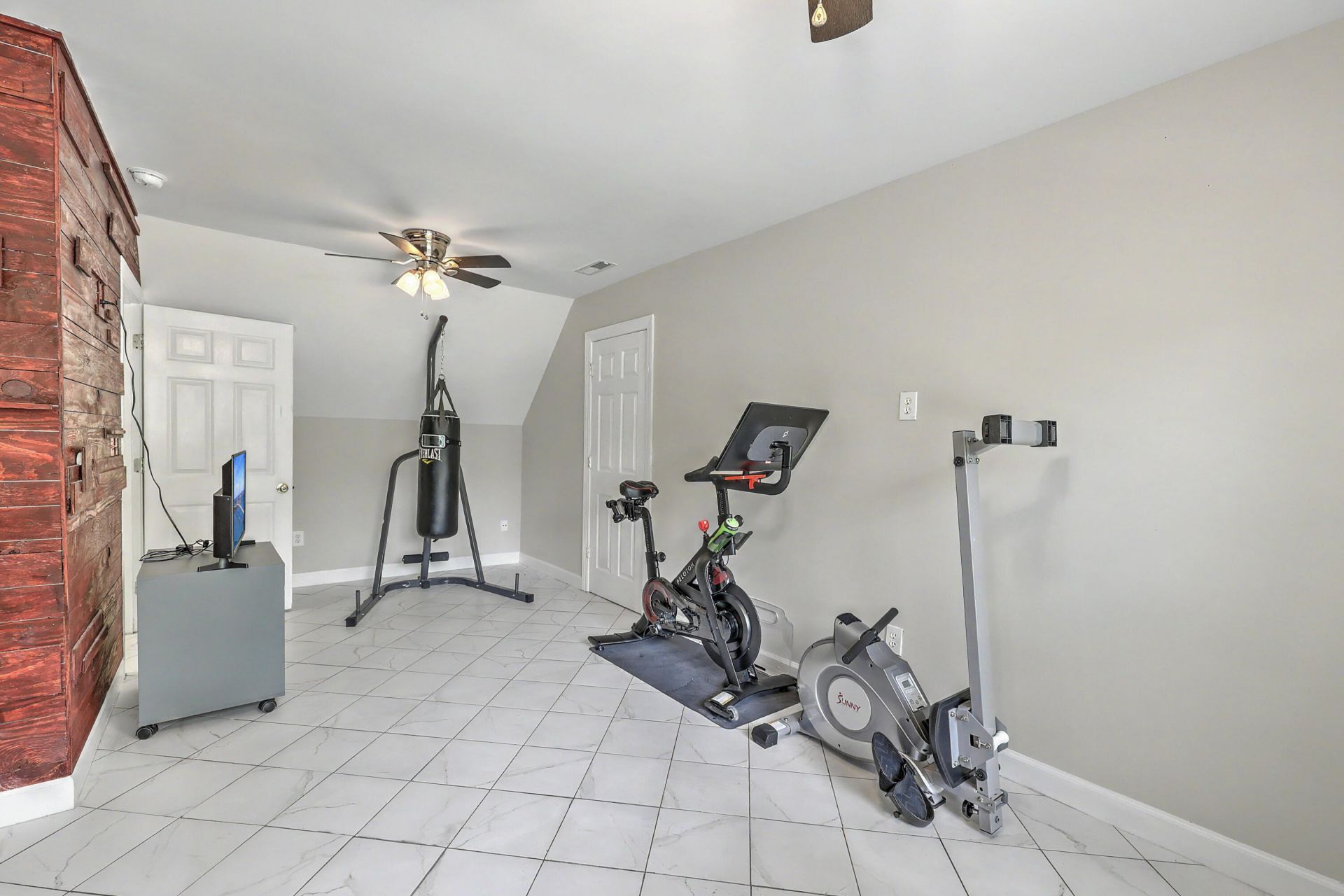 4224 Wildwood Landing Photo 32