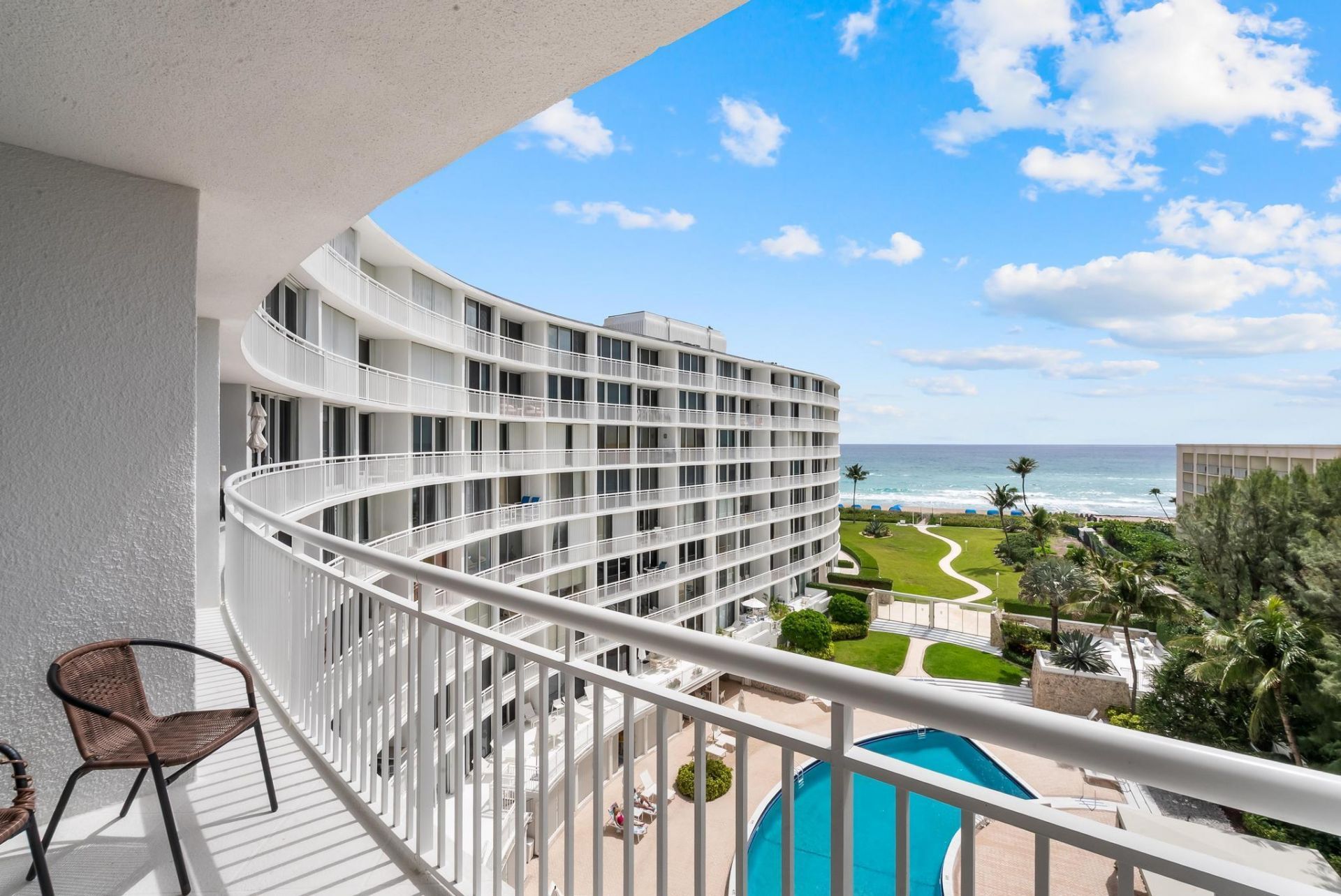 2780 S Ocean Boulevard, Unit 612, Palm Beach, FL 33480 Photo