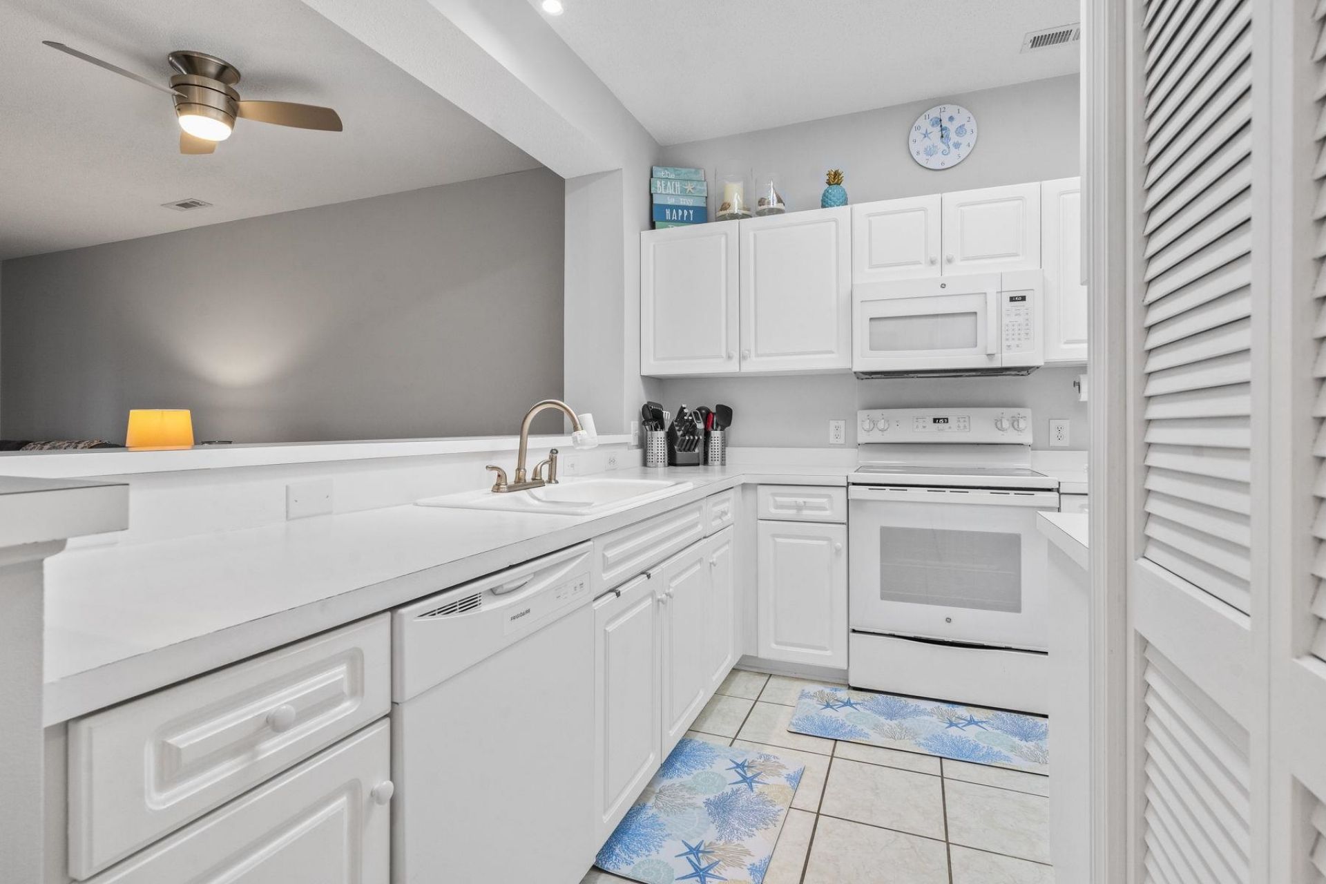 4429 Turtle Ln.  Photo 8