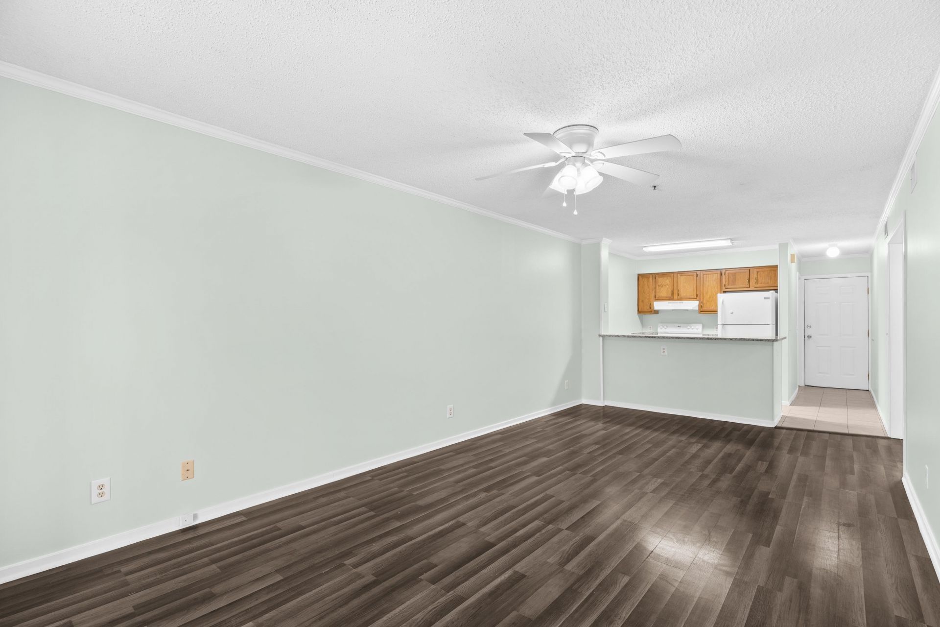 4015 Fairway Dr.  Photo 4