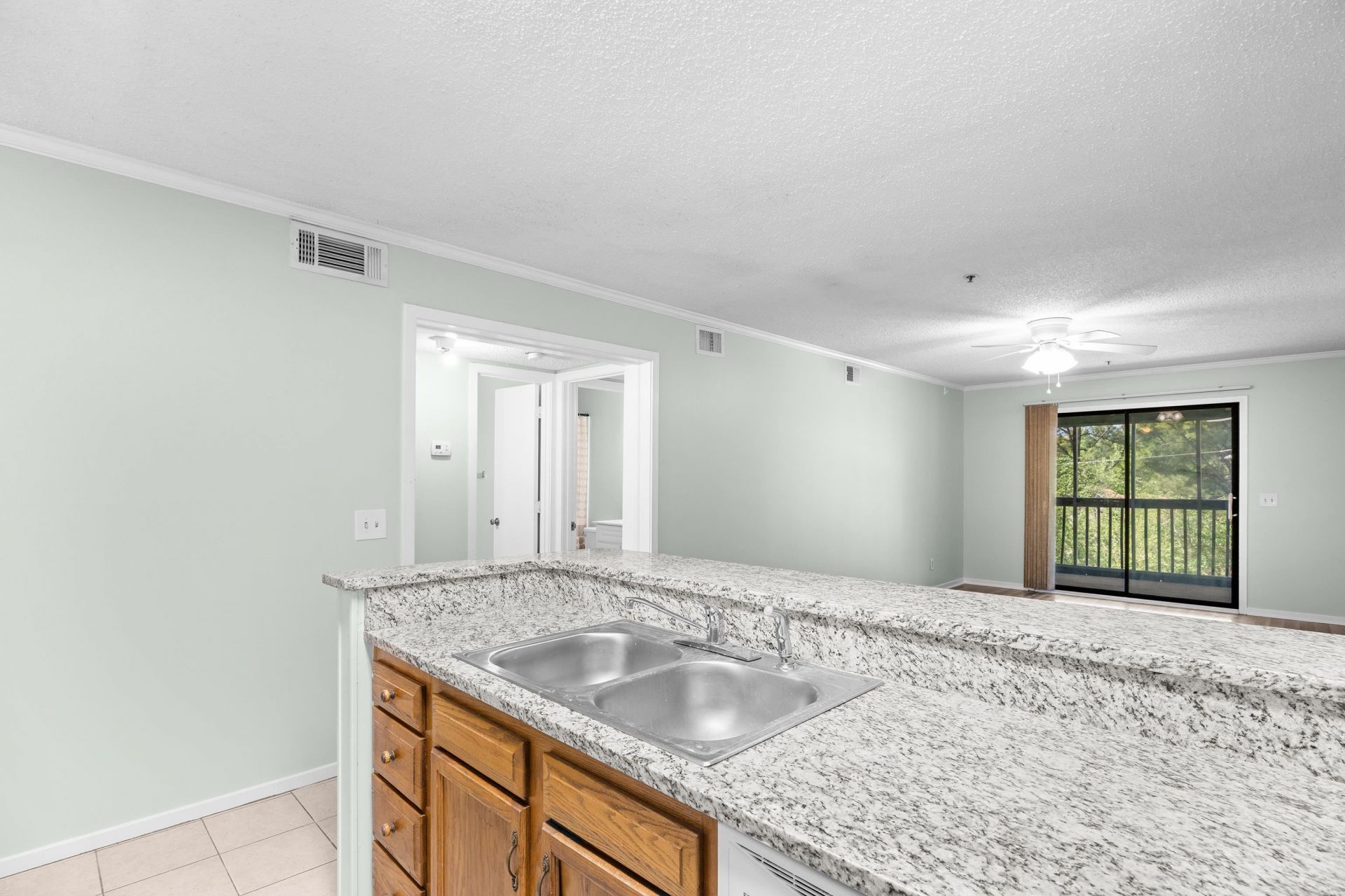 4015 Fairway Dr.  Photo 9