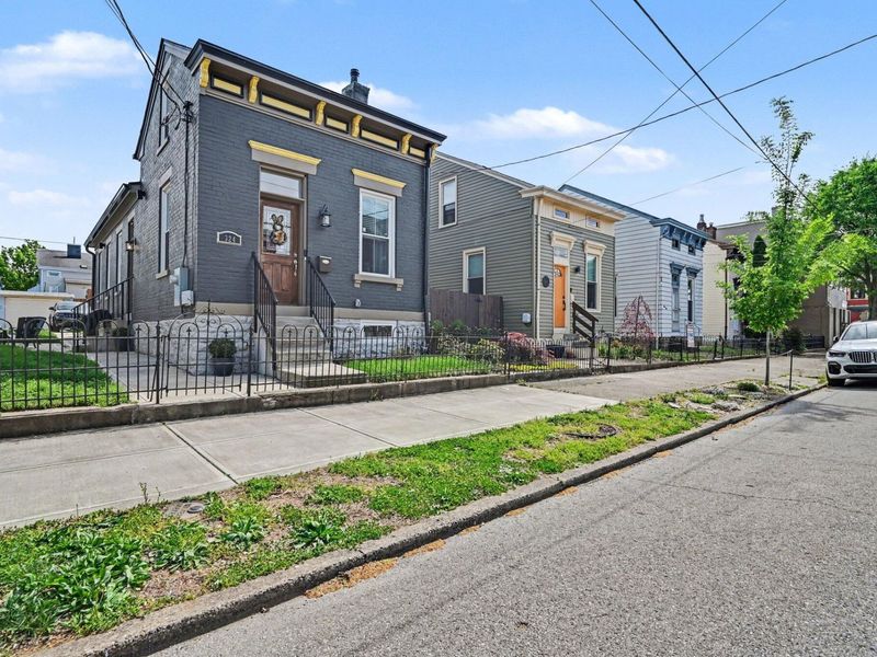 324 W 9th Street, Newport, KY 41071 Photo 2