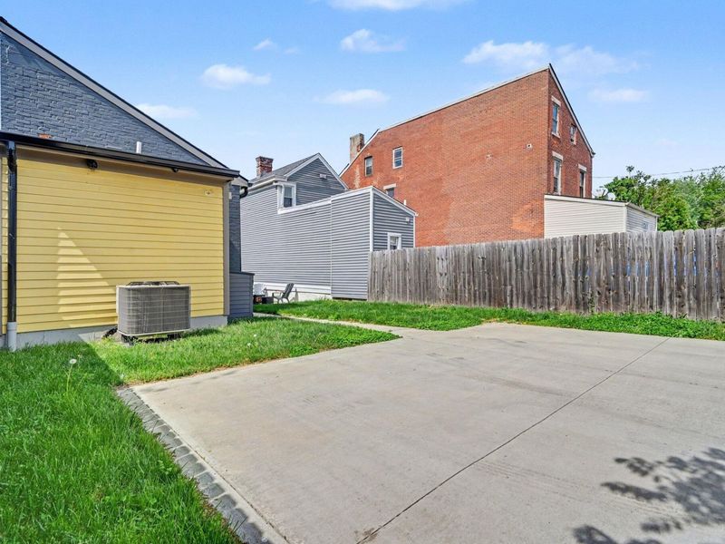324 W 9th Street, Newport, KY 41071 Photo 24