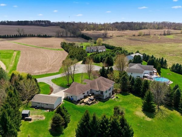2145 Davis Hills Drive, Verona, WI 53593