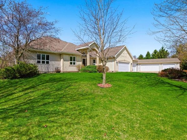 2145 Davis Hills Drive, Verona, WI 53593