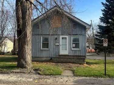 51 Bennett Street , Pontiac, MI 48342