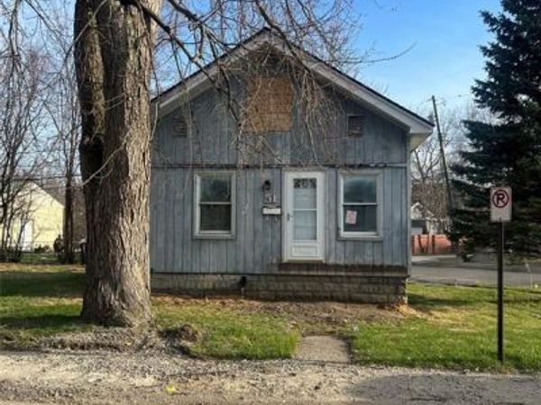 51 Bennett Street, Pontiac, MI 48342