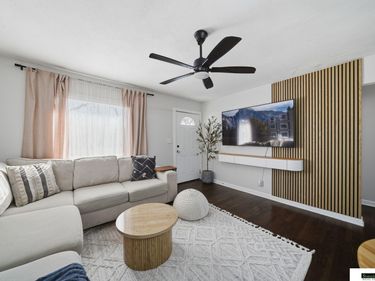 2721 N 38th Street , Lincoln, NE 68504