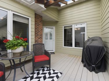 112 MCKENZIE Circle, COUNCIL BLUFFS, IA 51503