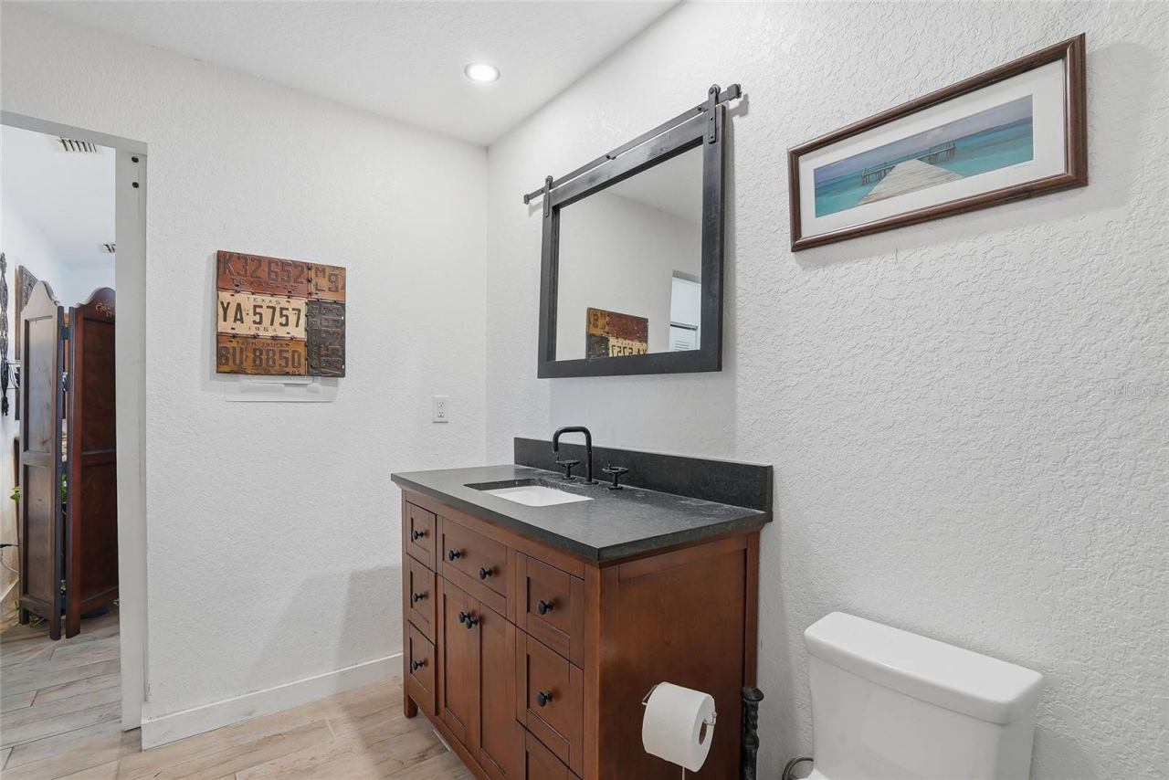 554 Andorra Circle Ne, Saint Petersburg, FL 33703 Photo
