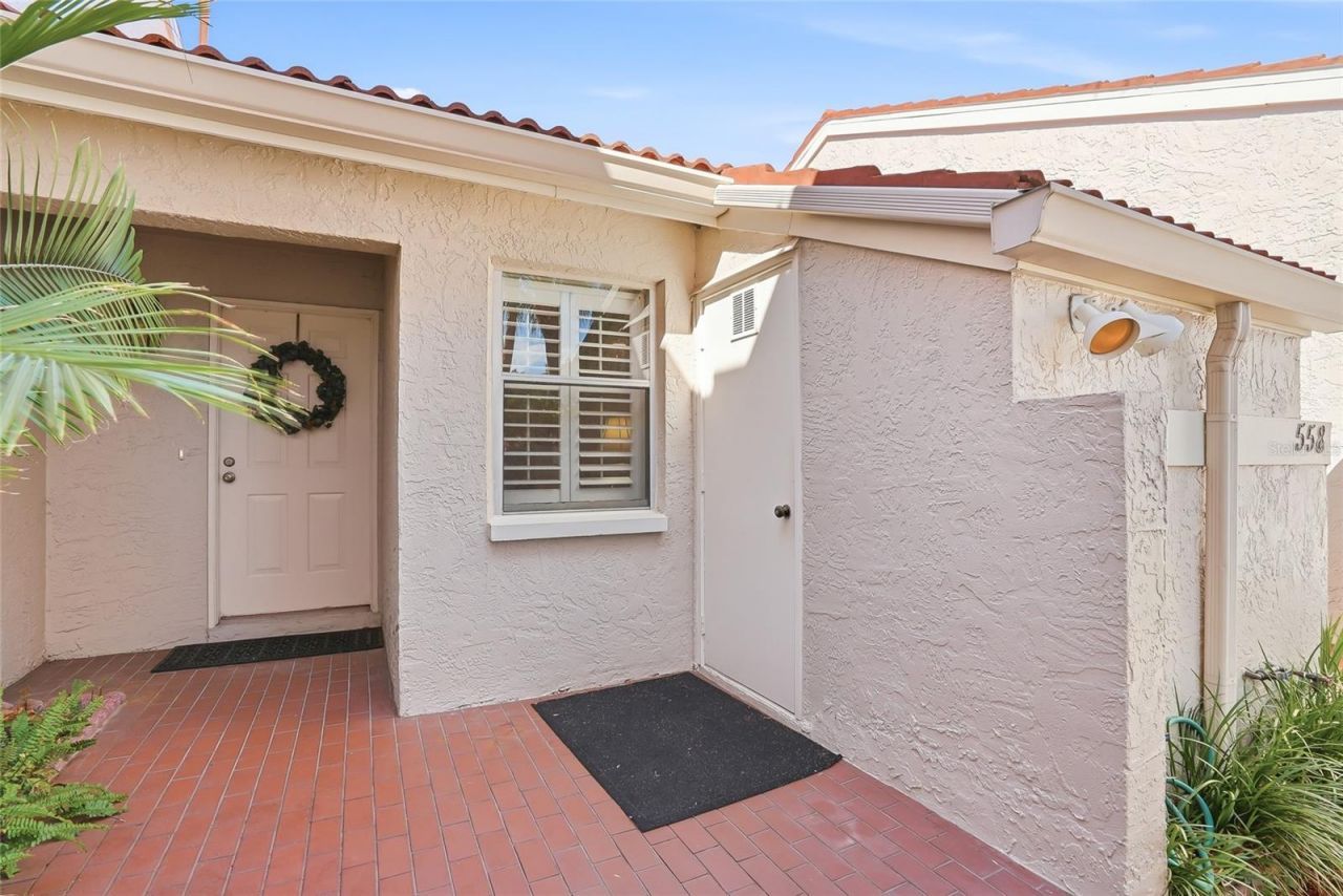 554 Andorra Circle Ne, Saint Petersburg, FL 33703 Photo