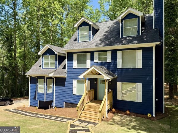 4232 Marjorie Rd, SW, Snellville, GA 30039