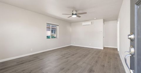 1605 N Division Street, Carson City, NV 89703 Photo