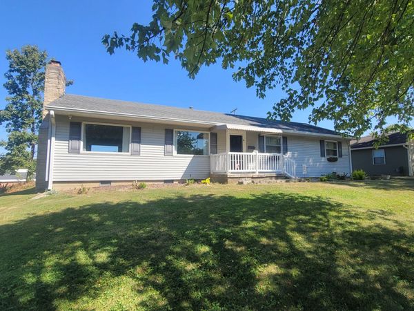 707 Shadowlawn Avenue, Greencastle, IN 46135