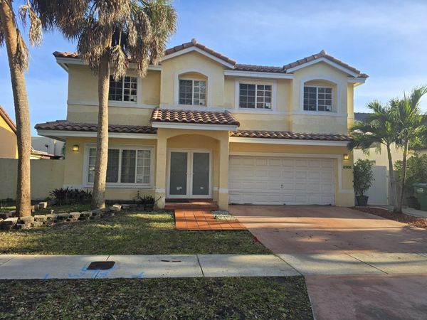 8908 NW 187th Street, Hialeah, FL 33018
