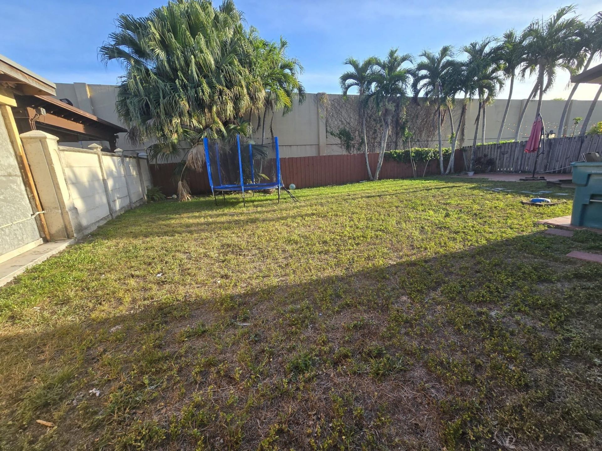 8908 NW 187th Street, Hialeah, FL 33018 Photo