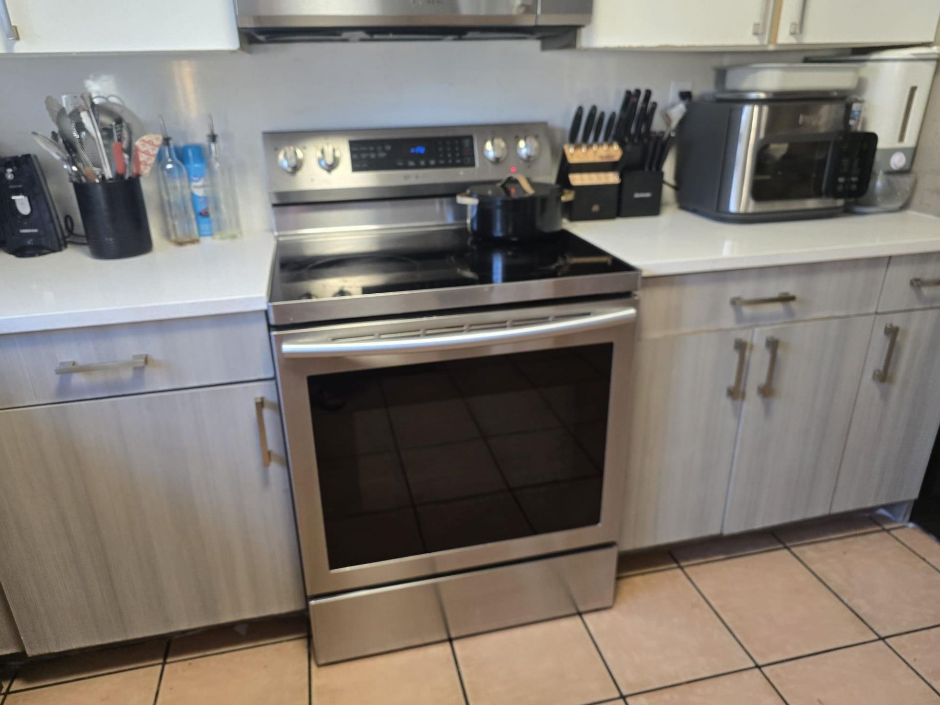 8908 NW 187th Street, Hialeah, FL 33018 Photo