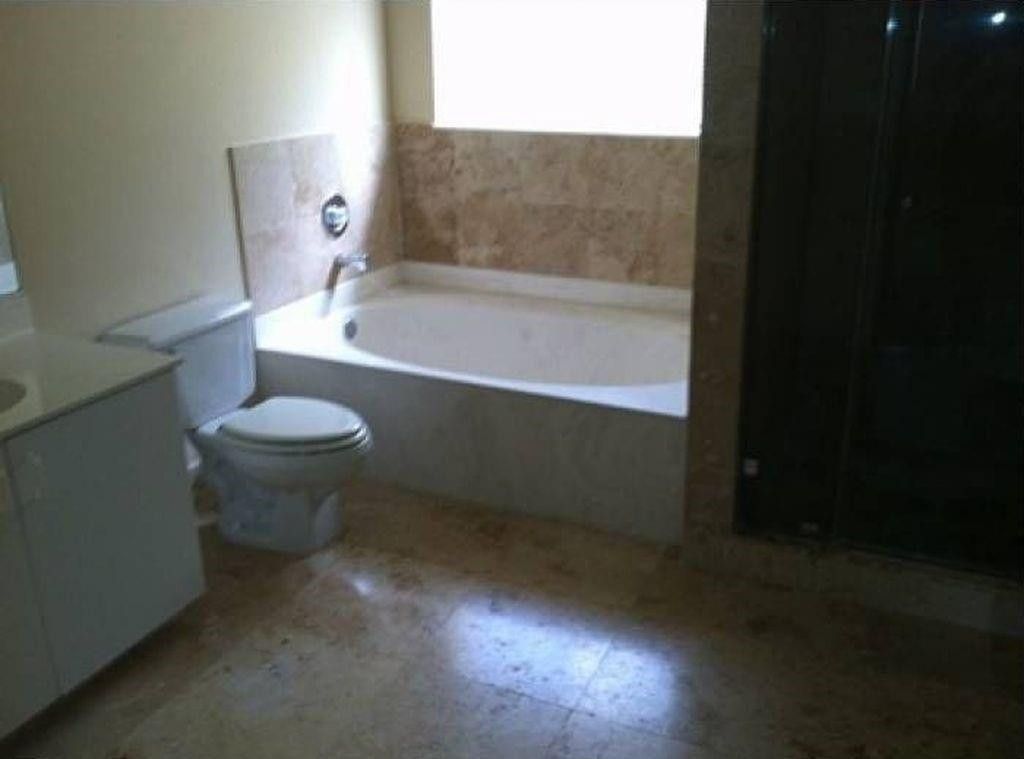 8908 NW 187th Street, Hialeah, FL 33018 Photo