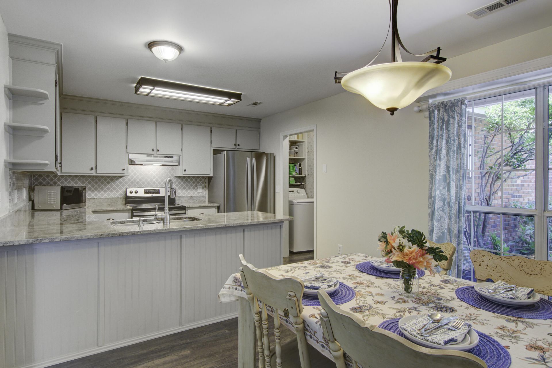 103 Elaine Street Photo 11