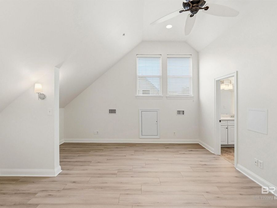 Property Image 66