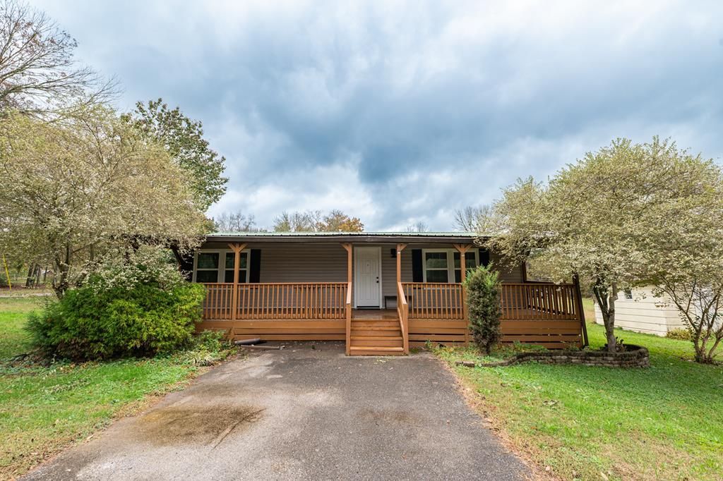 253 Halls Mill Rd, Chickamauga, GA 30707 Main Photo