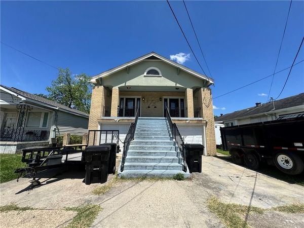 2425 JONQUIL Street , New Orleans, LA 70122