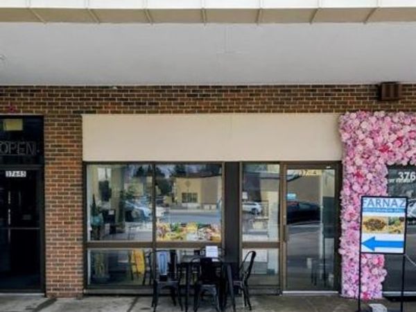 37649 Five Mile Rd , Livonia, MI 48154