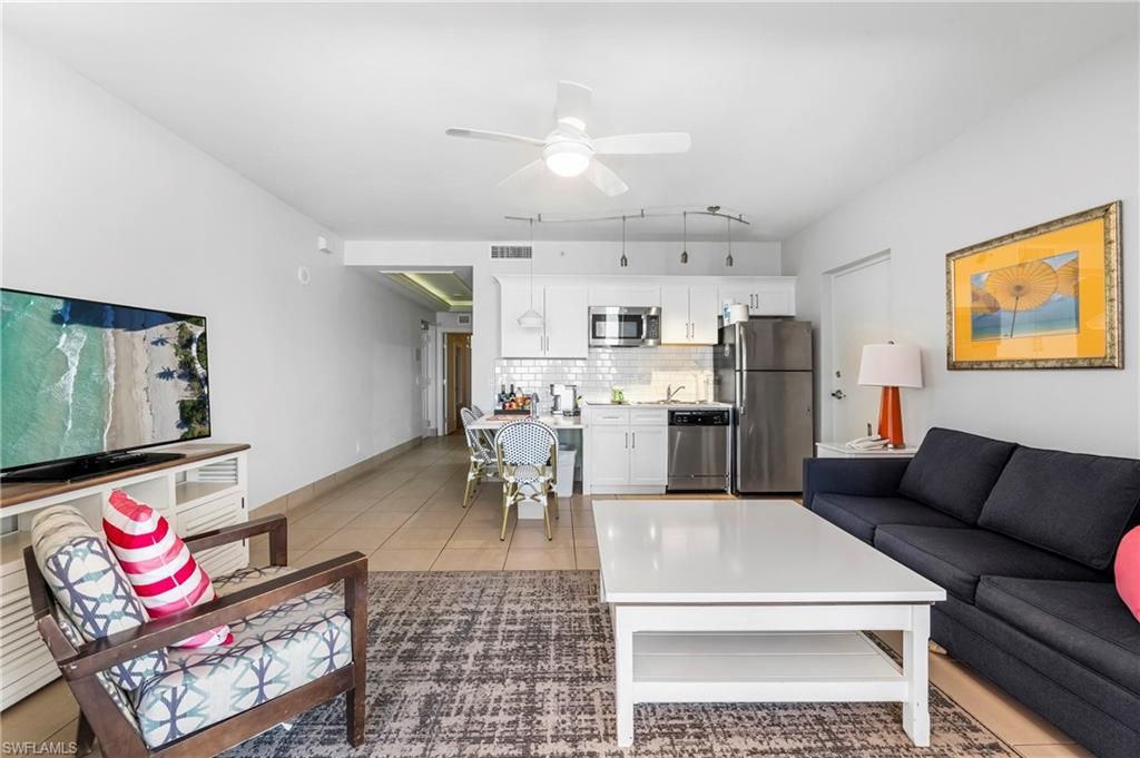 190 Estero Blvd, Unit 202, Fort Myers Beach, FL 33931 Photo