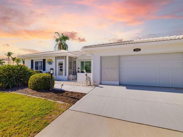 3910 JOYCE DRIVE , BRADENTON, FL 34208