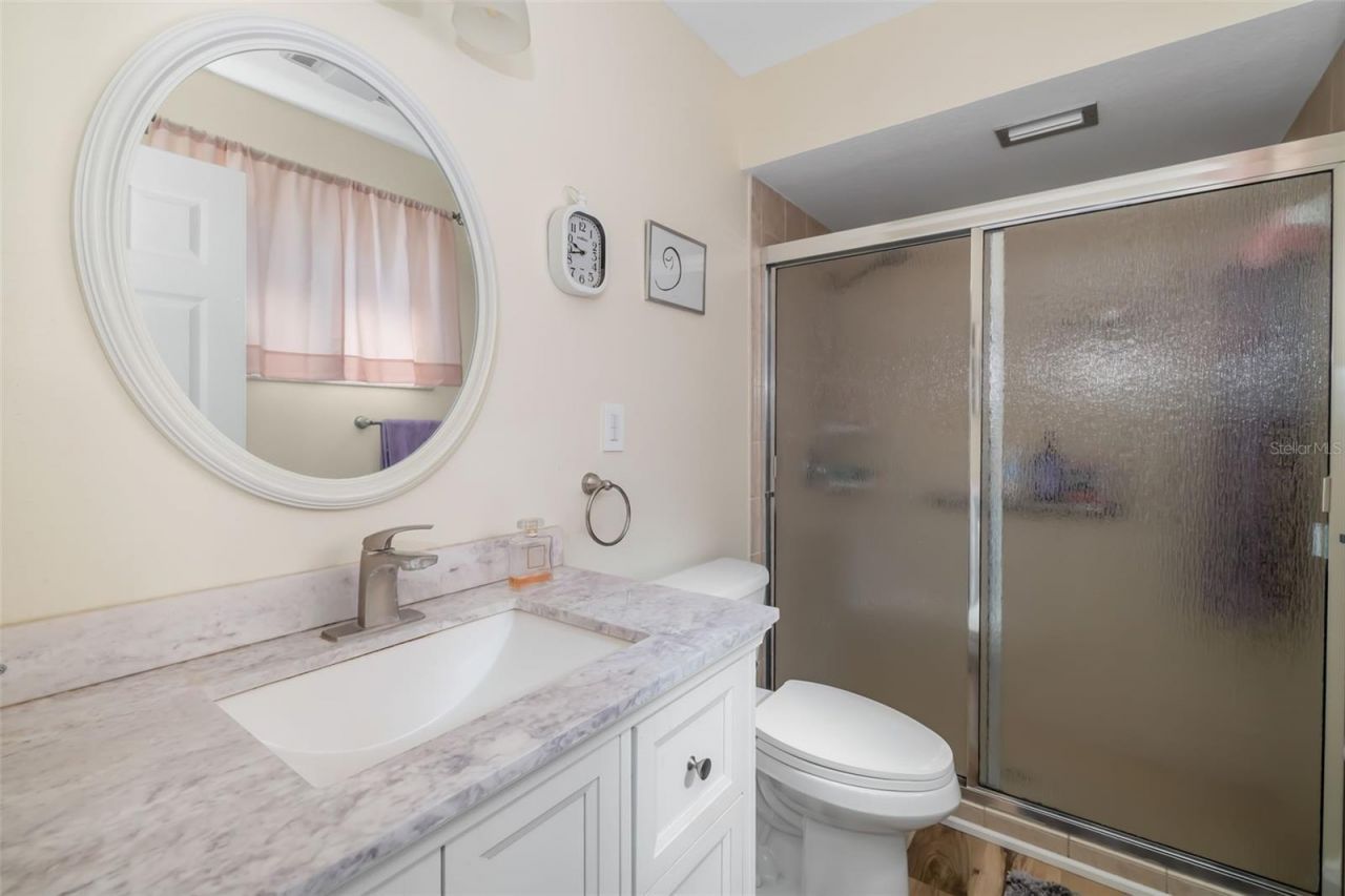 3910 Joyce Drive , Bradenton, FL 34208 Photo