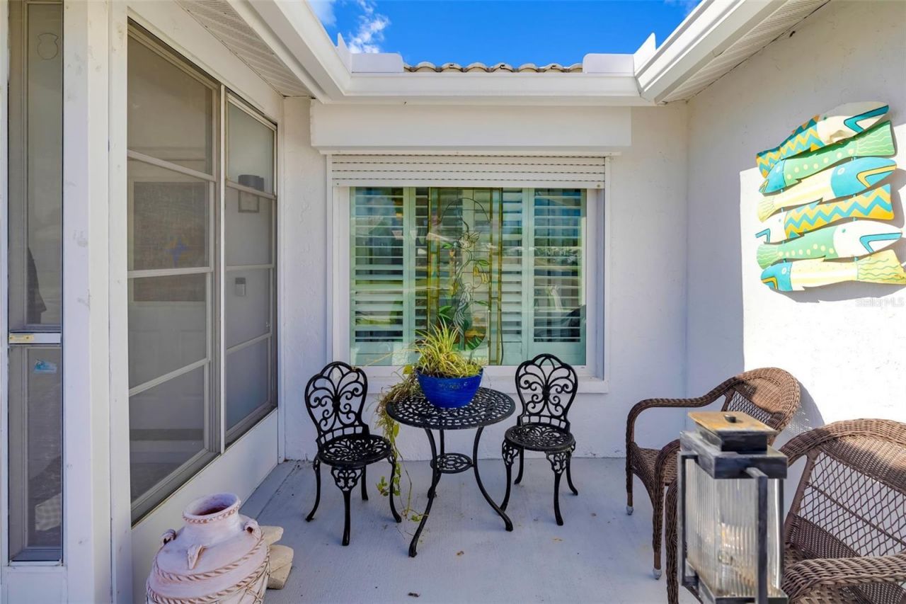 3910 Joyce Drive , Bradenton, FL 34208 Photo