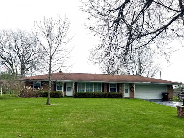 1016 River Acres , Tecumseh, MI 49286