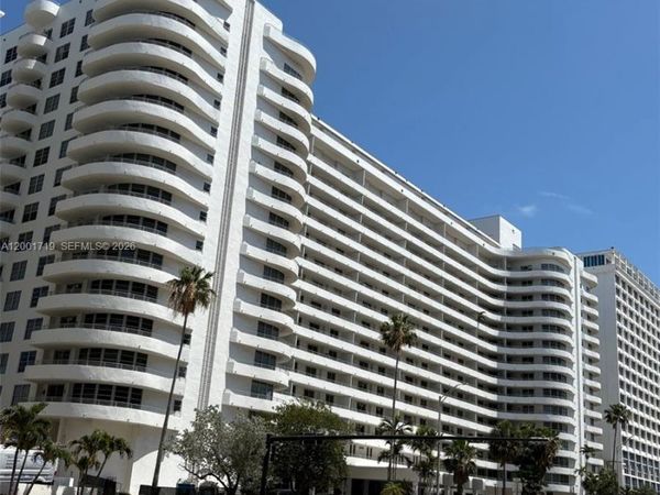 5555 Collins Ave , Unit 8S, Miami Beach, FL 33140
