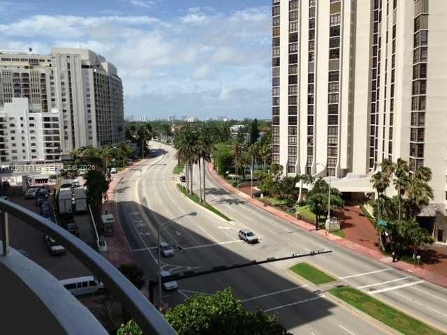 5555 Collins Ave , Unit 8S, Miami Beach, FL 33140 Photo