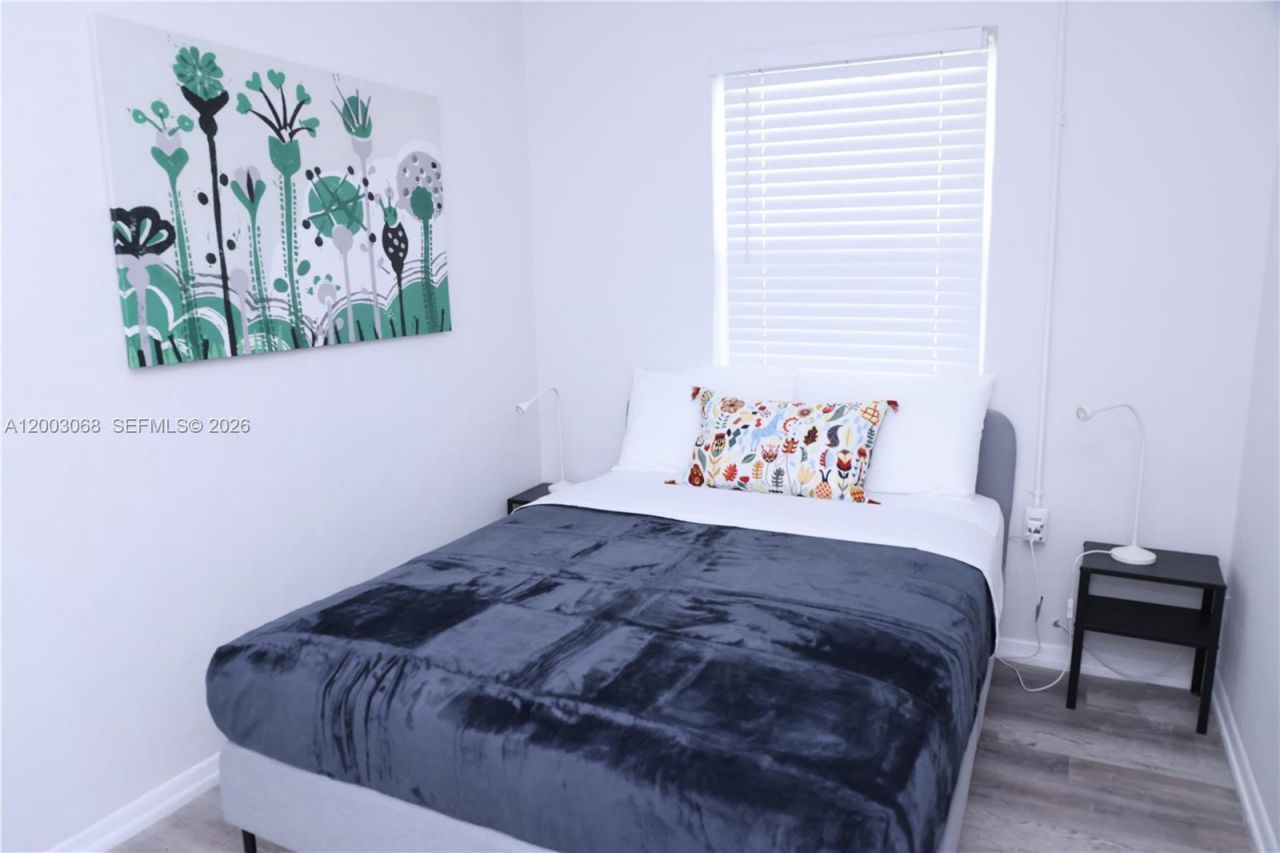 1109 SW 37th Ave , Unit 1115, Miami, FL 33135 Photo