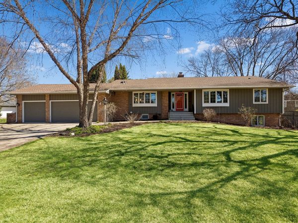 7015 Lanham Lane , Edina, MN 55439