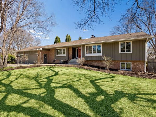 7015 Lanham Lane, Edina, MN 55439